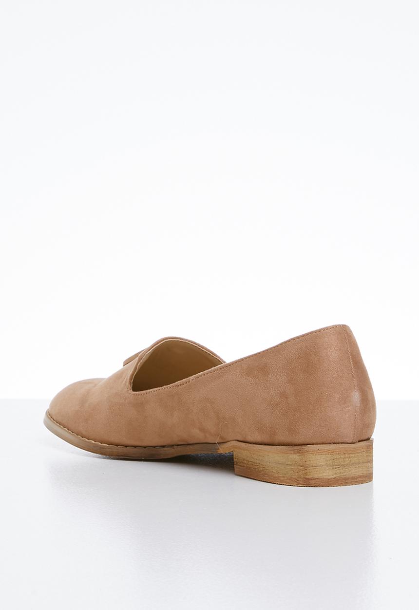 Superbalist - Sansa tassel loafer - blush