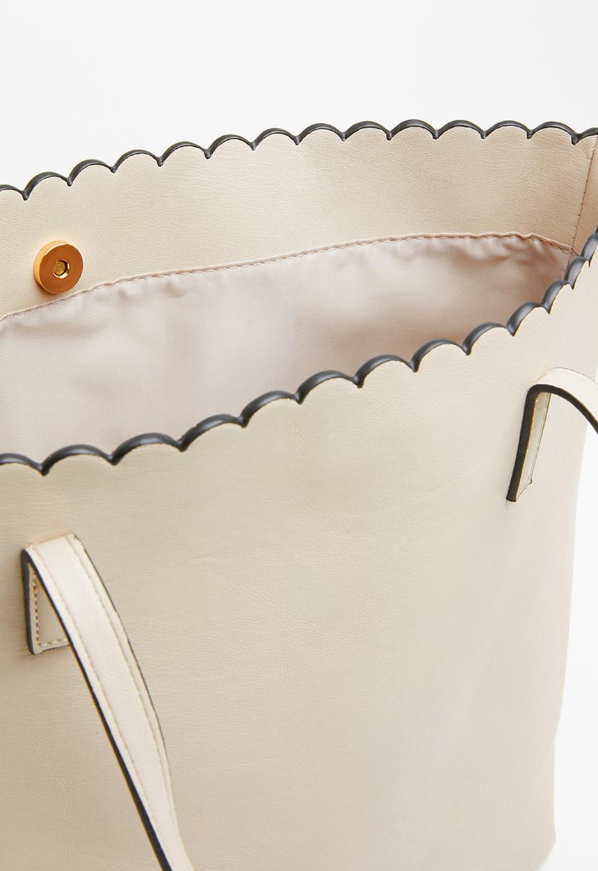 Cotton On - The scalloped edge tote - beige