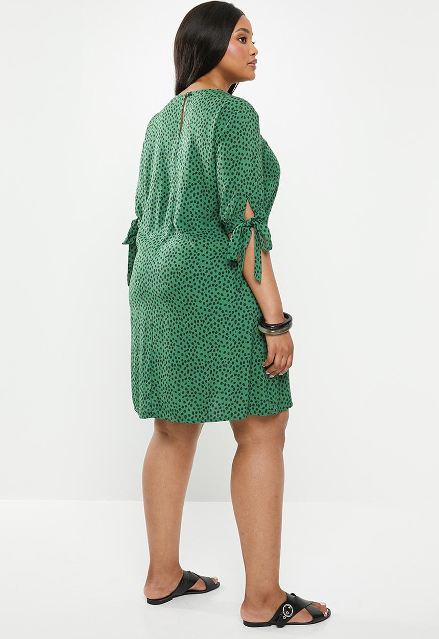 Superbalist - Sleeve detail shift dress - green