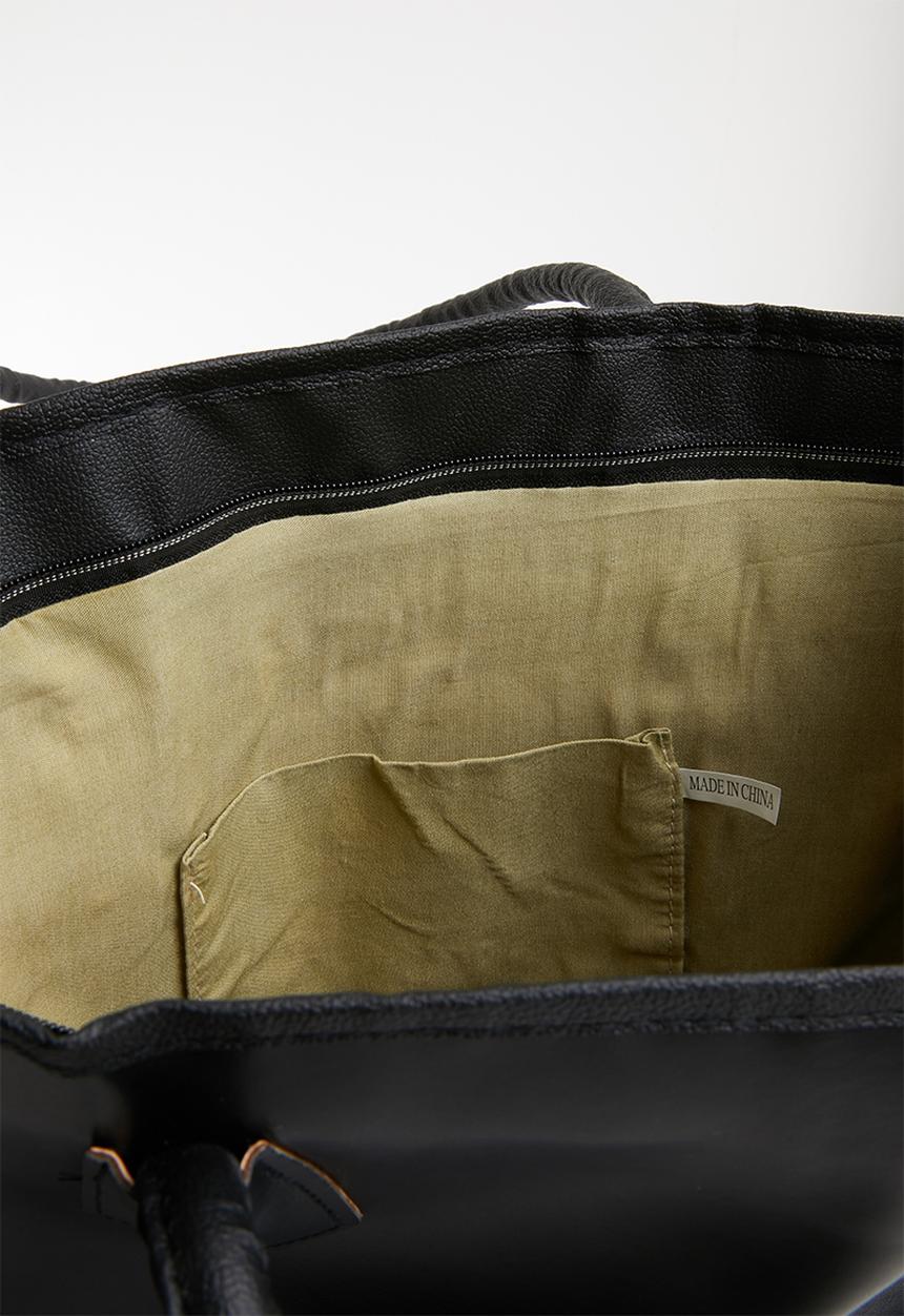 Joy Collectables - Textured shopper bag - black