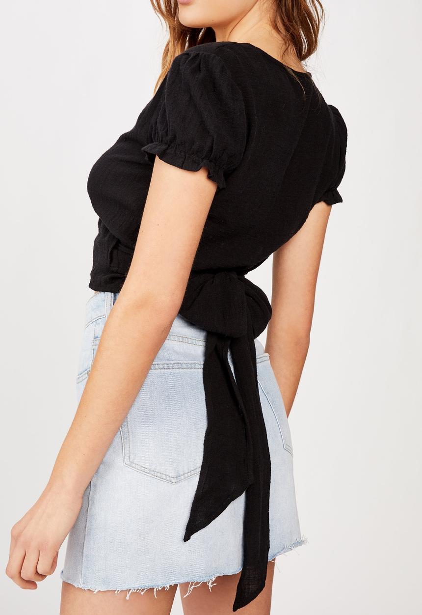 Cotton On - Prairie short sleeve wrap blouse - black