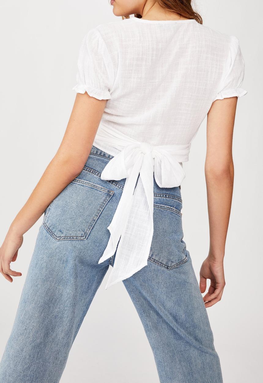 Cotton On - Prairie short sleeve wrap blouse - white