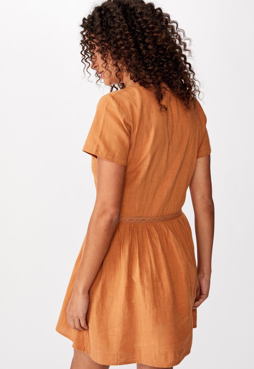Cotton On - Woven harlow short sleeve mini dress - orange