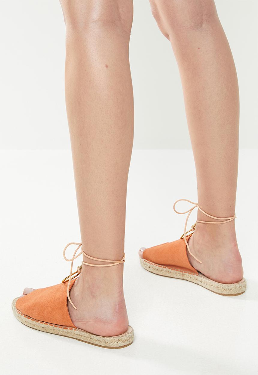 Espadril - Suede slip-on with cord and brass ring - orange