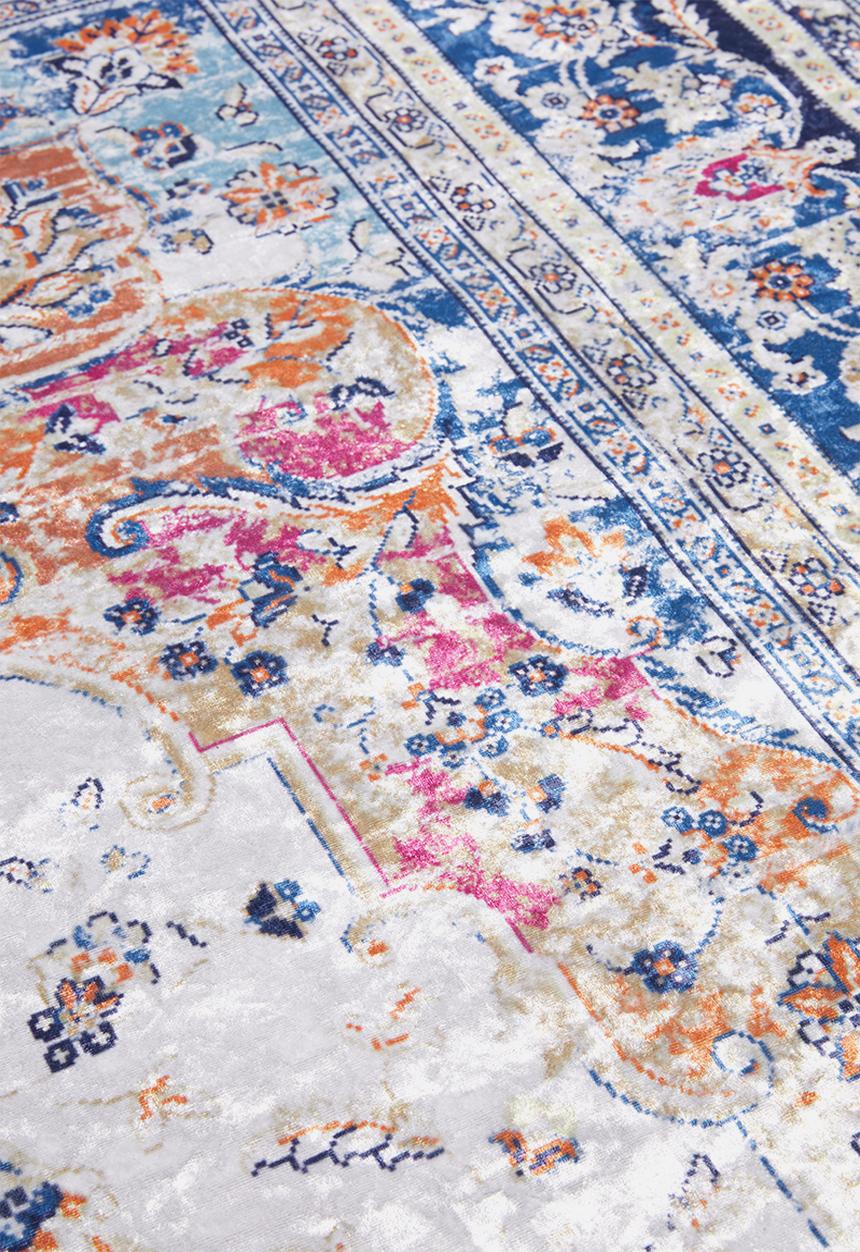 Fotakis - Option rug - colourful vintage