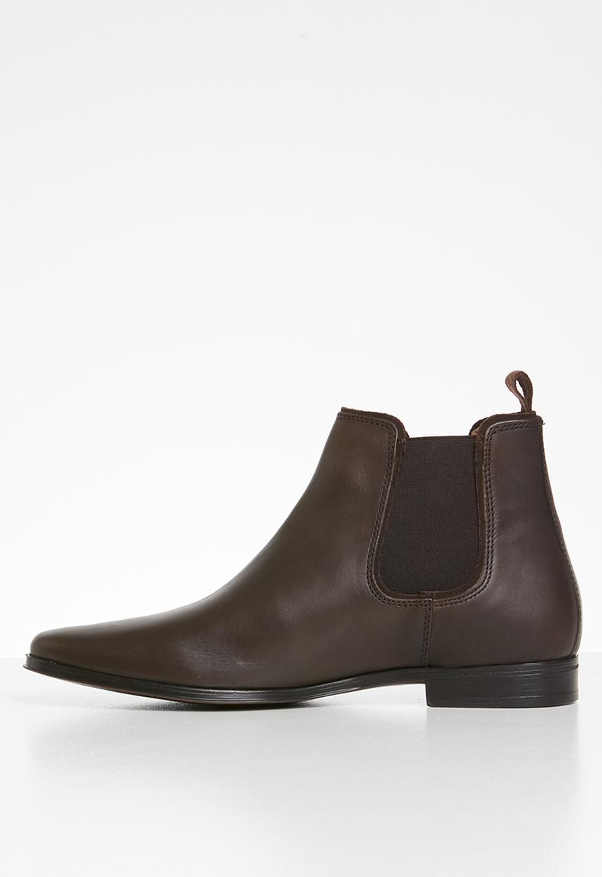 Superbalist - Shaun leather chelsea boot - brown
