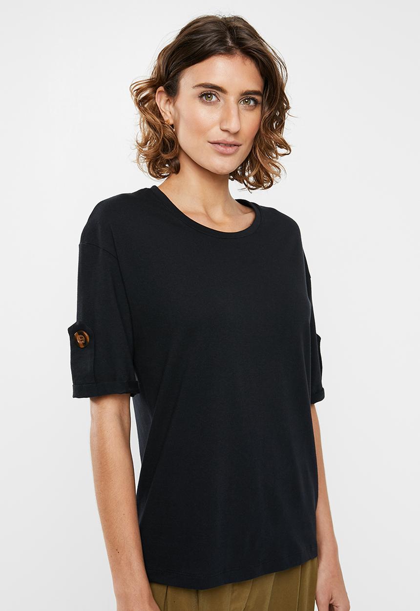 edit - Rolled sleeve tee - black