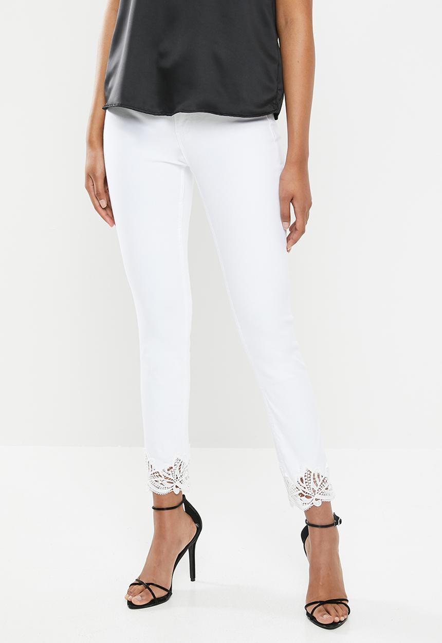 SISSY BOY - Axel skinny with crochet hem - white