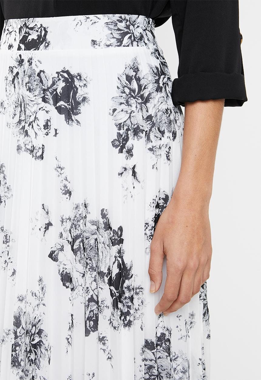 edit - Pleated maxi skirt - black & white