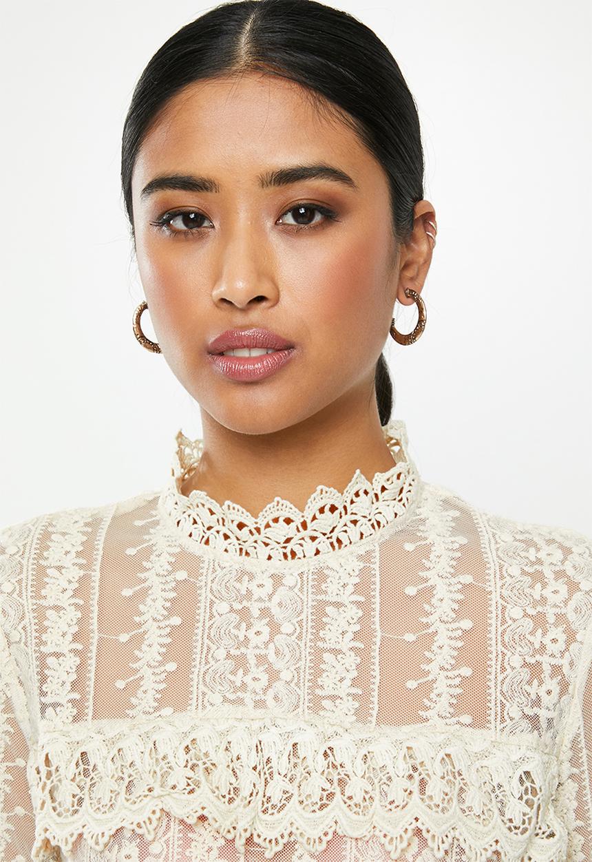 Missguided - Victoriana lace blouse - cream
