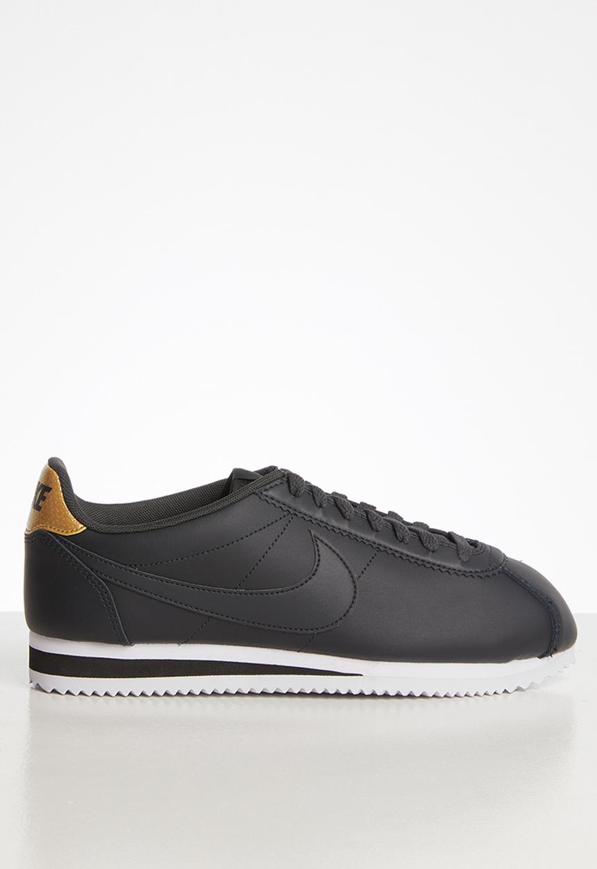 Nike - Classic Cortez - off noir-black-metallic gold