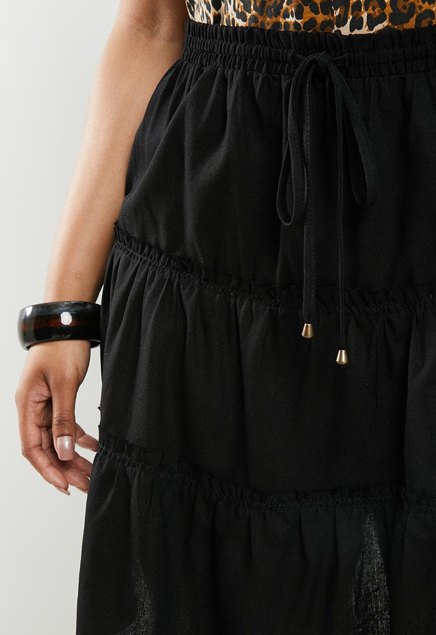 Cotton On - Curve woven chloe mini skirt - black