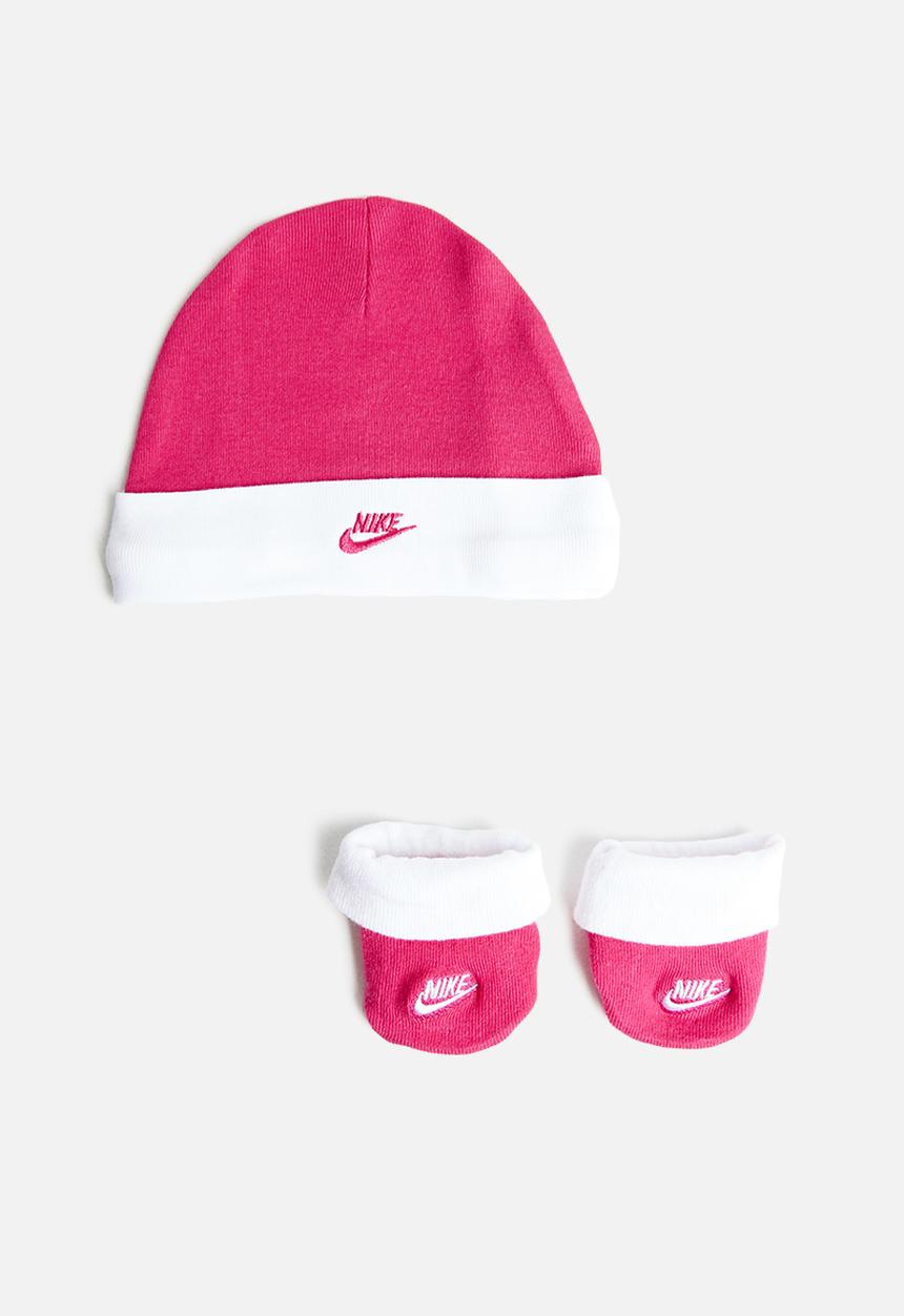 Nike - Futura hat and bootie - pink