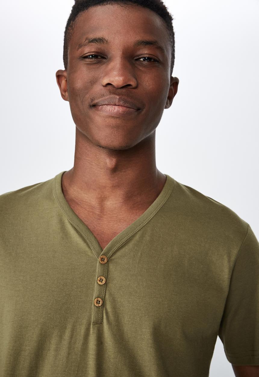 Cotton On - Essential henley - jungle khaki