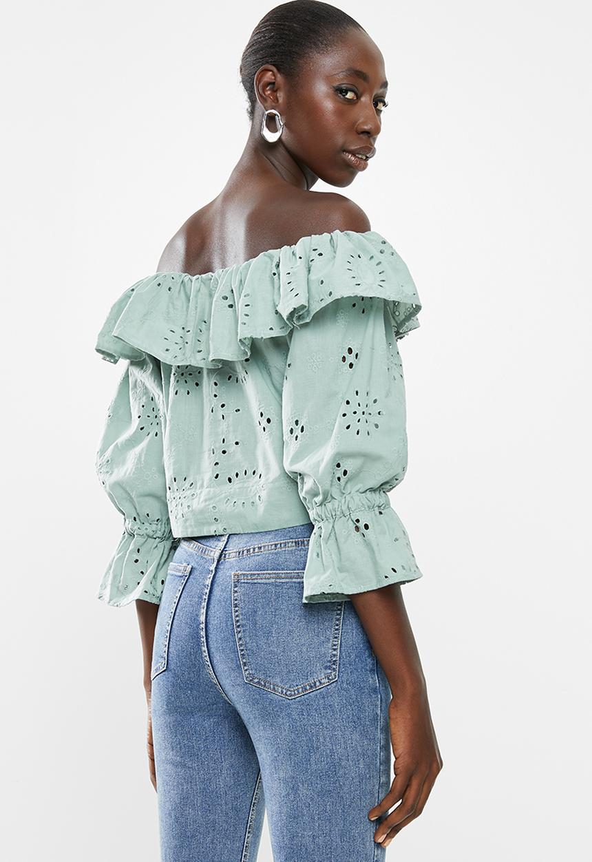 Superbalist - Off the shoulder anglaise blouse - green