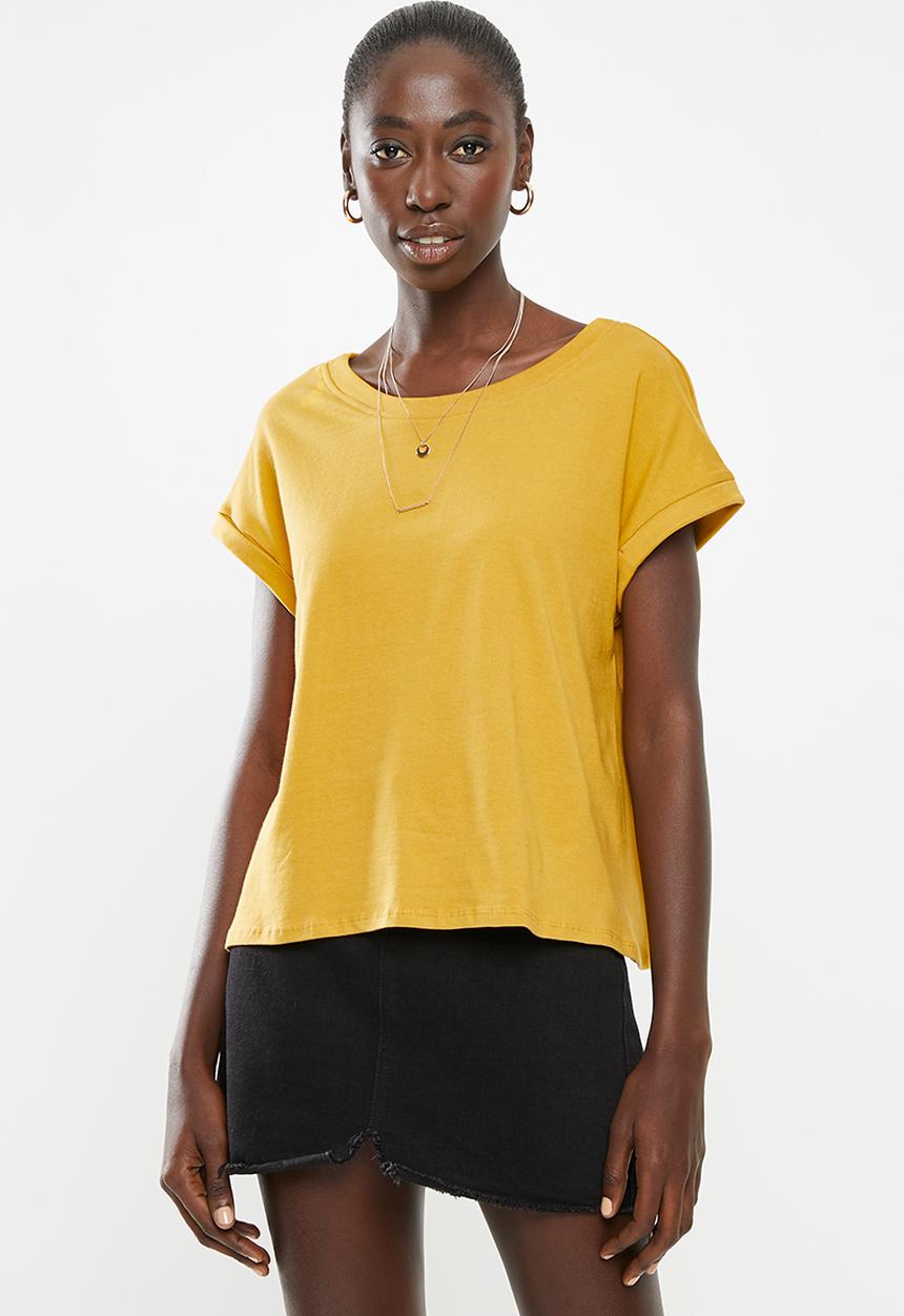 Superbalist - Boxy grown on sleeve tee - yellow