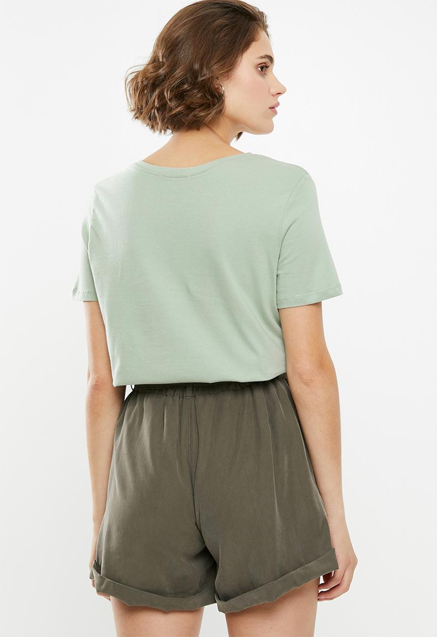 Superbalist - Single v-neck tee - green