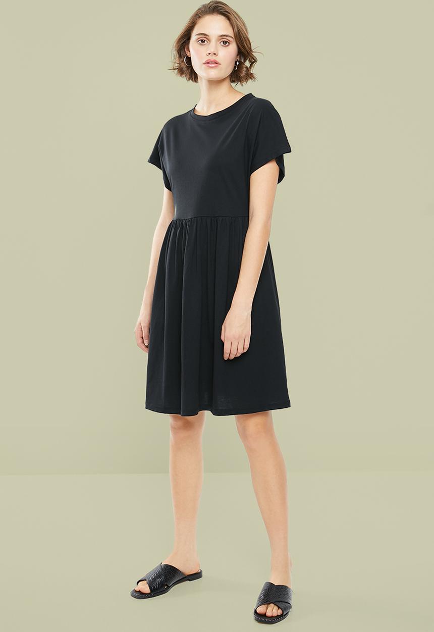 Superbalist - Knit babydoll dress - black