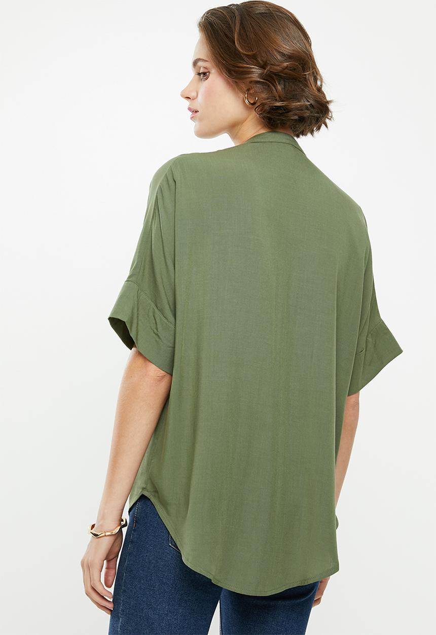 Superbalist - Utility pocket mandarin shirt - green