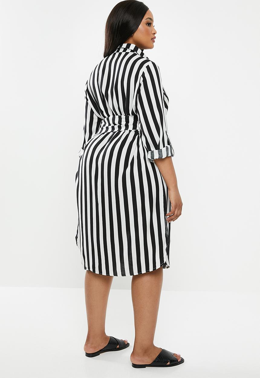 edit Plus - Tie front button through dress - black & white 