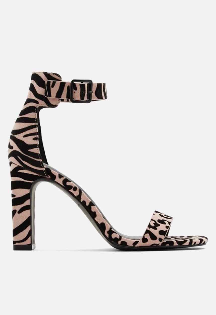 Call It Spring - Alexiss heel - pink & black