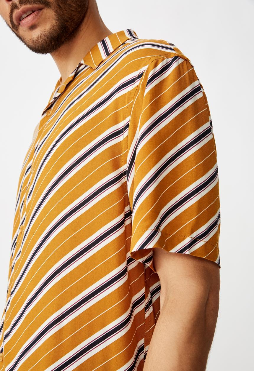 Cotton On - Festival short sleeve shirt - multi 
