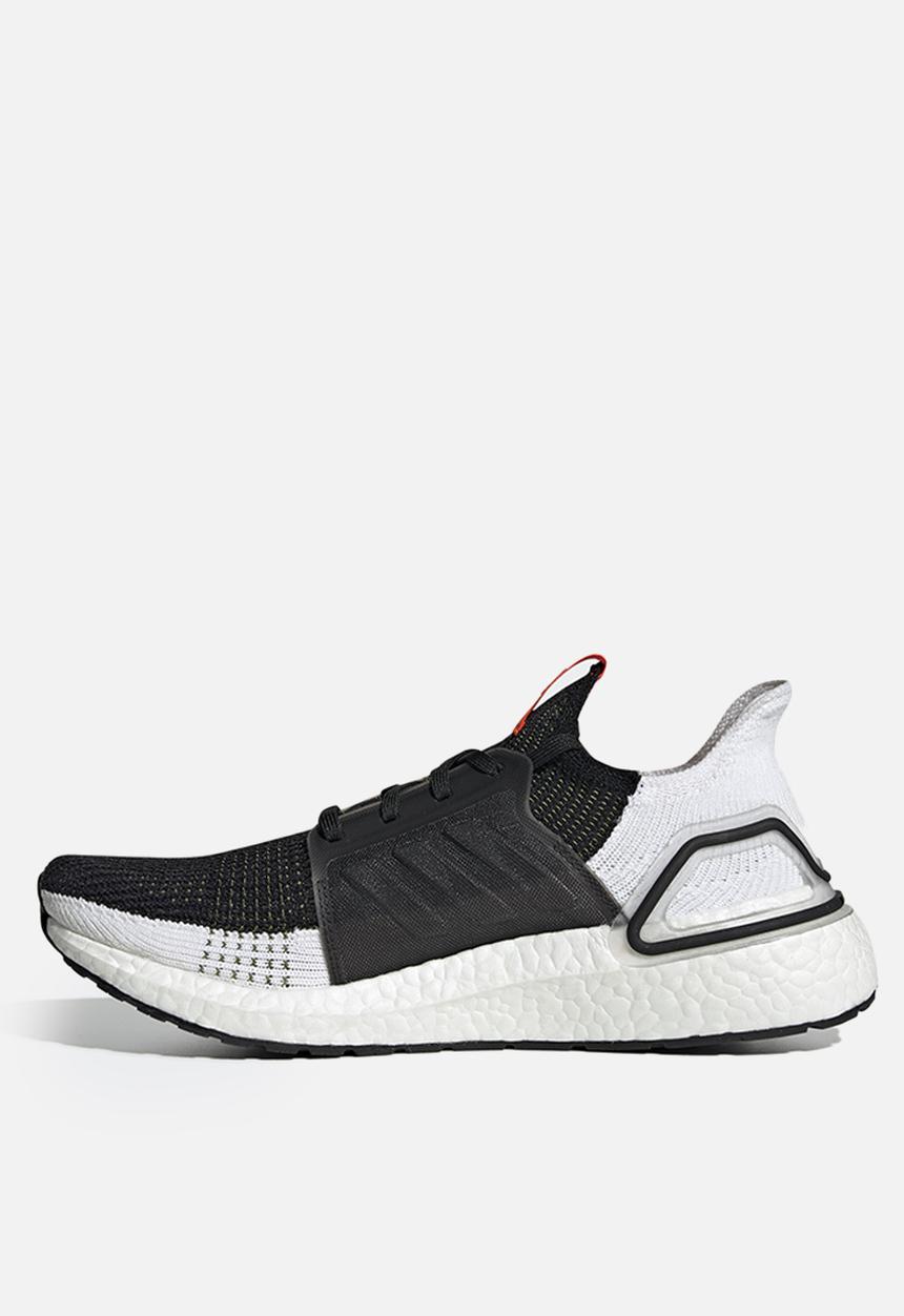adidas Performance - UltraBOOST 19 - tech olive / core black / solar red