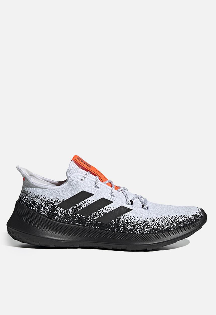 adidas Performance - Runbounce + Fade - ftwr white / core black / solar red