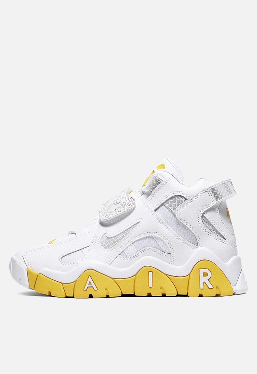 Nike - Wmn's Air Barrage Mid - white/white-chrome yellow-black