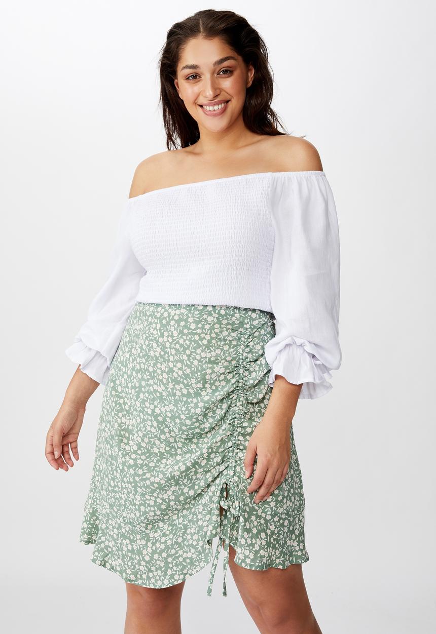 Cotton On - Curve woven coco ruched mini skirt - green & white 
