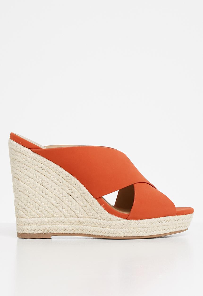 Call It Spring - Andrusha wedge - 820 bright orange