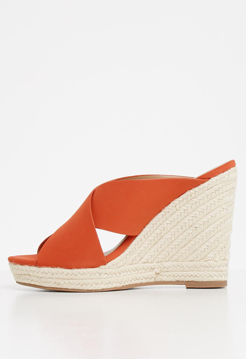 Call It Spring - Andrusha wedge - 820 bright orange