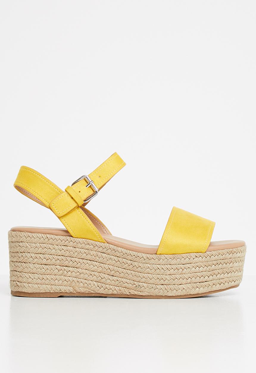 Call It Spring - Siestafiesta wedge - yellow