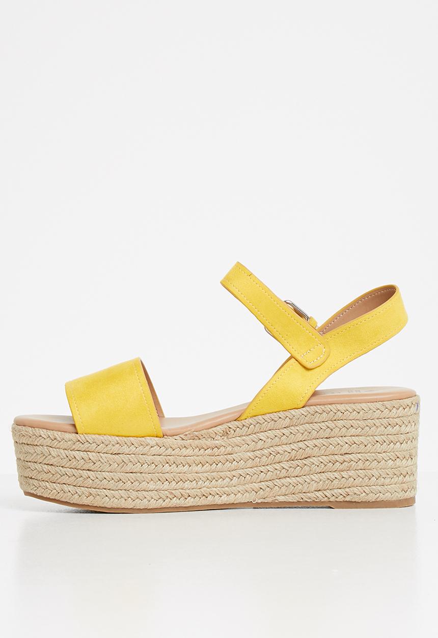 Call It Spring - Siestafiesta wedge - yellow