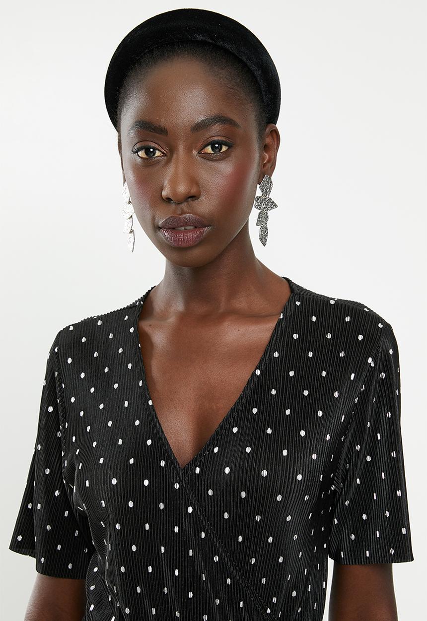 ONLY - Aisha short sleeve jumpsuit - black & silver 