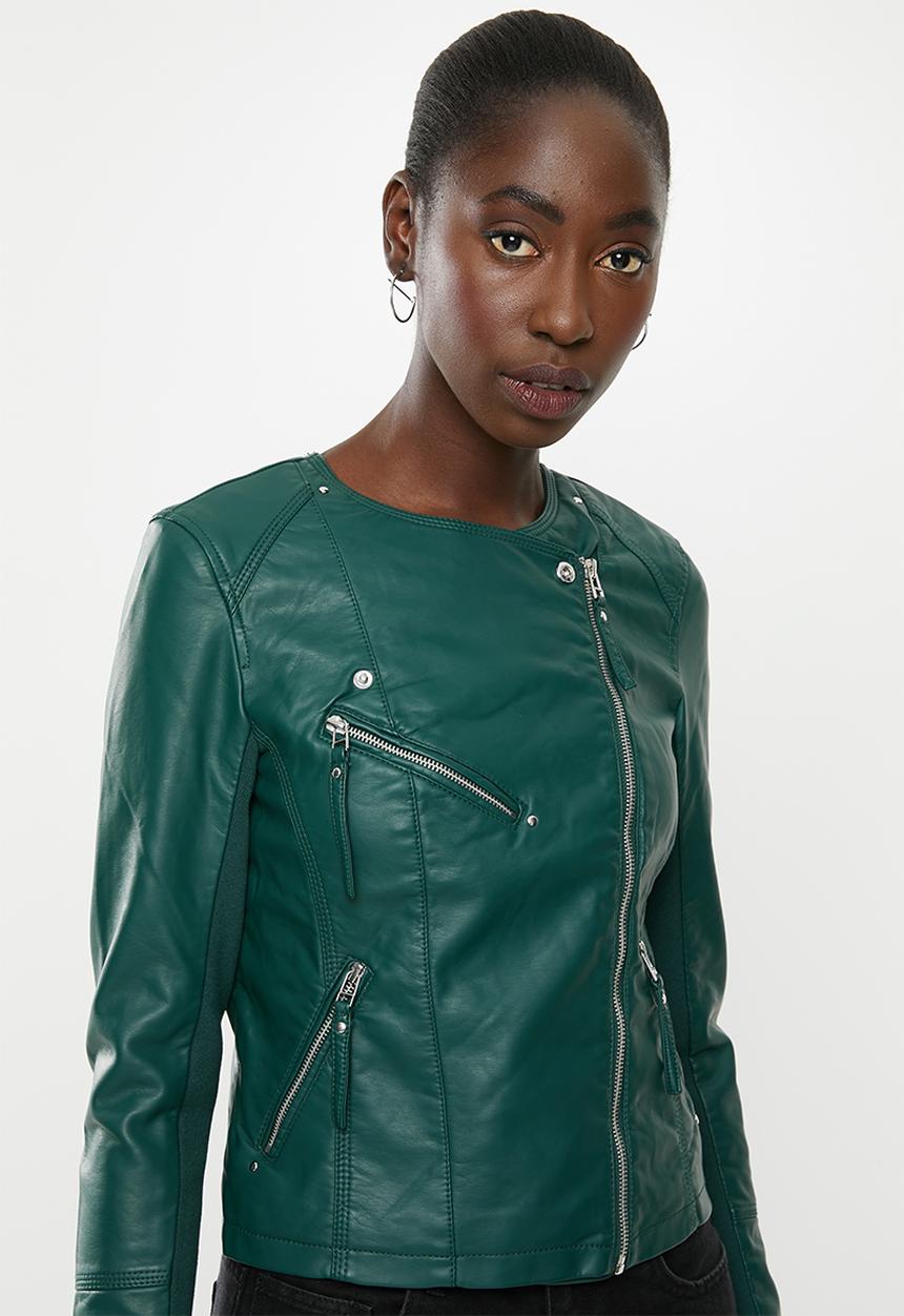 Vero Moda - Ria short faux leather jacket - green 