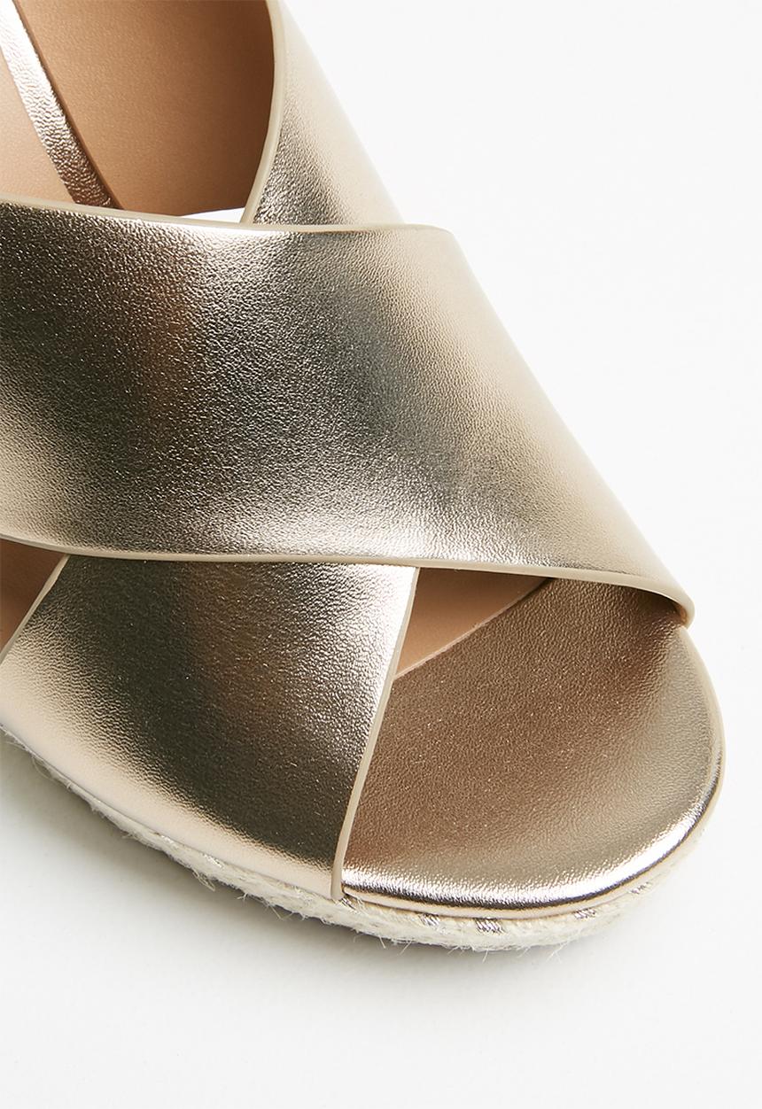 Call It Spring - Andrusha wedge - 741 champange