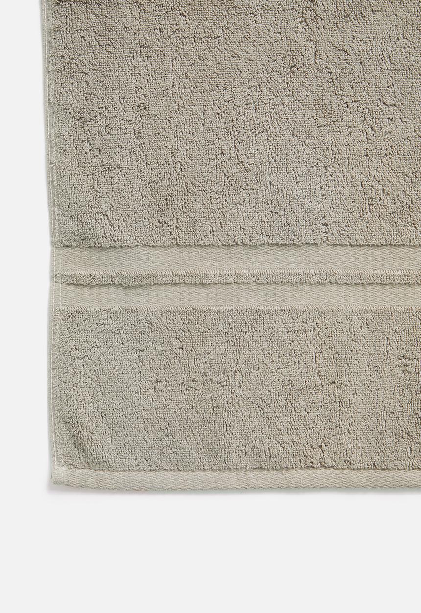 Club Classique - Grace towel - cement