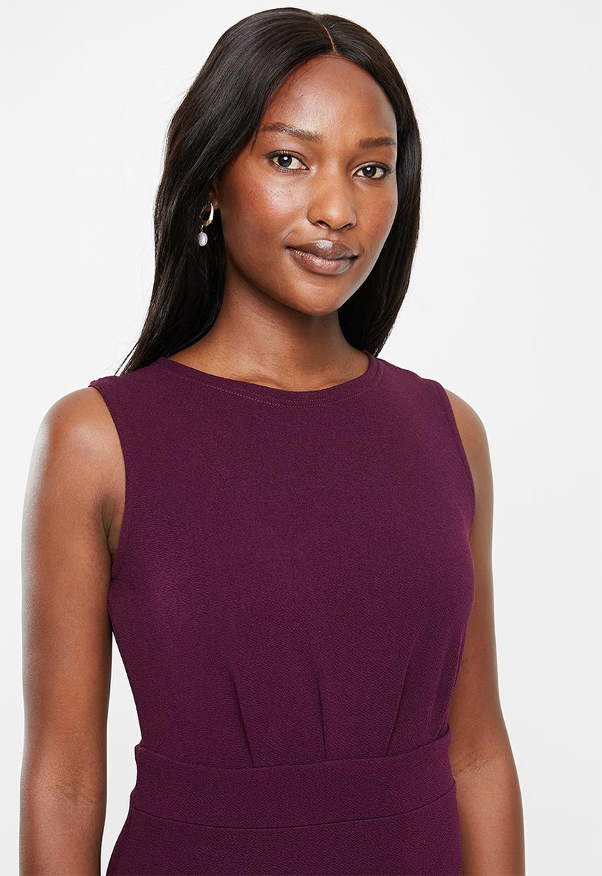 edit - Sleeveless dress with pleats - purple