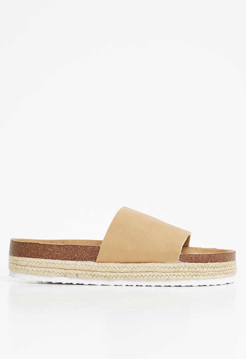 Cotton On - Rex single vamp flatform - camel 