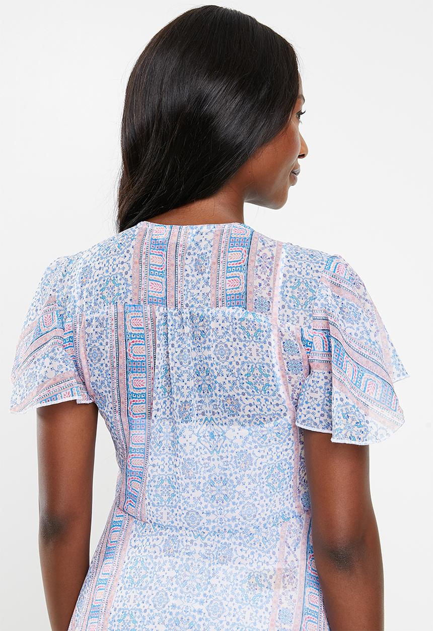 edit - Flutter sleeve button down blouse - multi