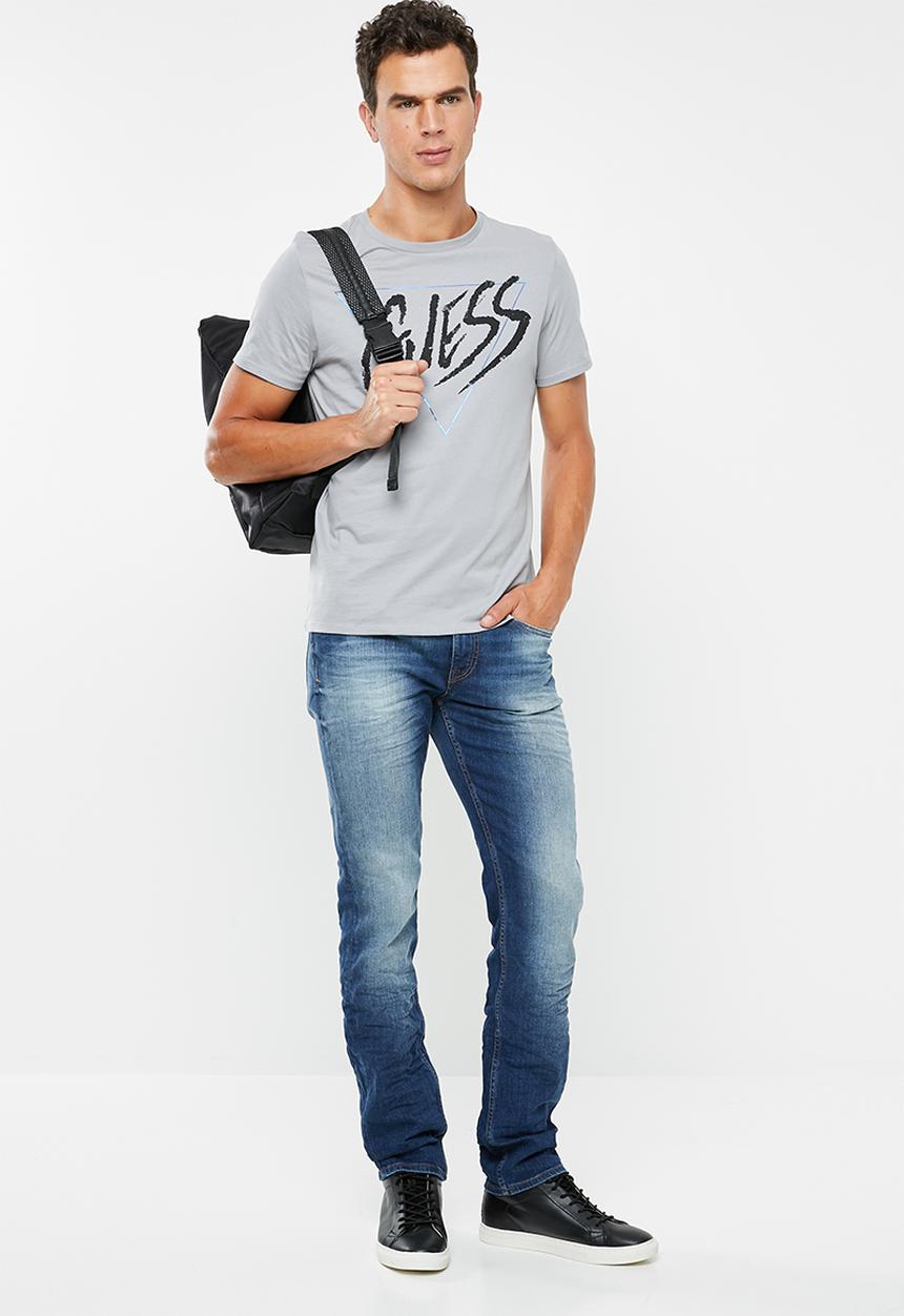 GUESS - Ross slim fit straight leg jeans - blue