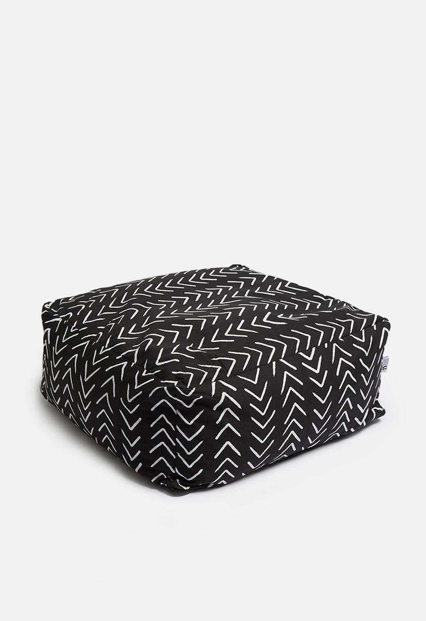 Sixth Floor - Herringbone floor cushion - black & white