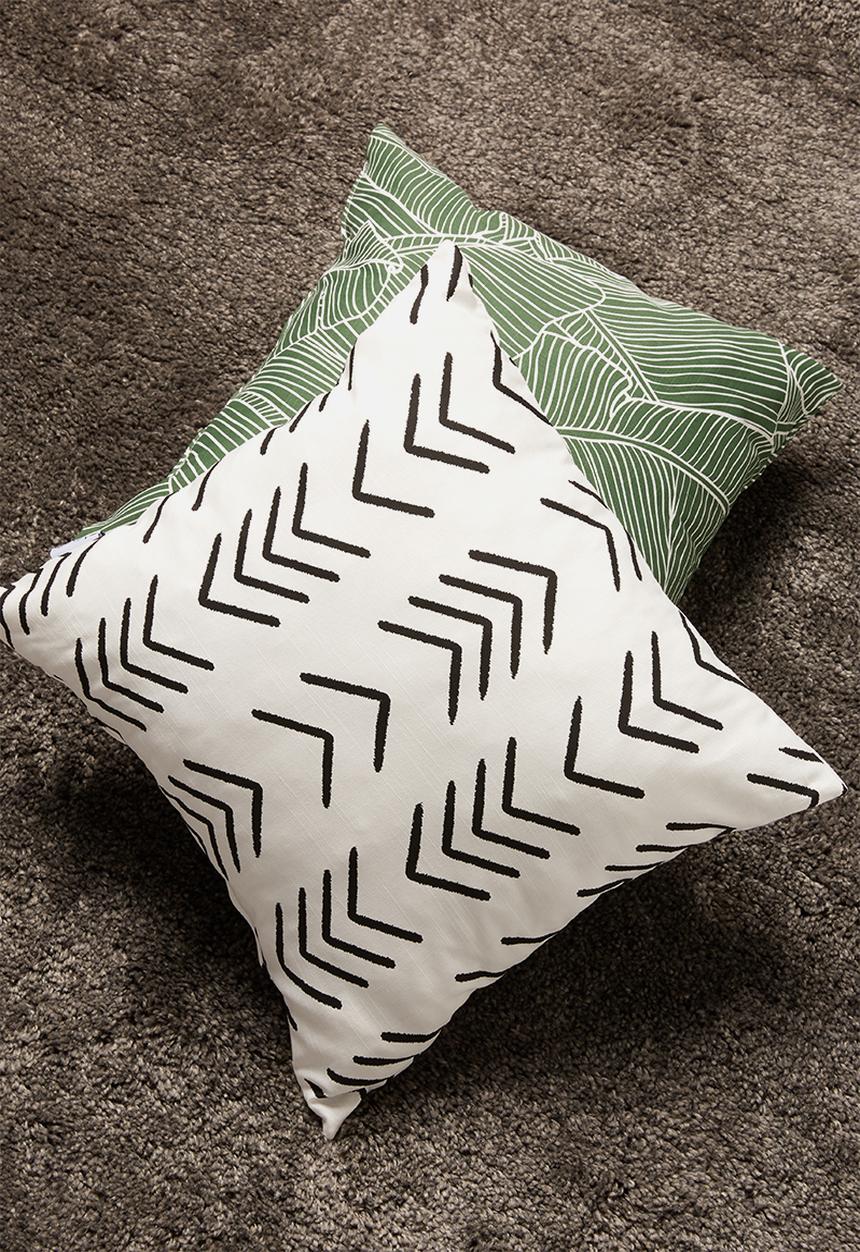 Sixth Floor - Maia cushion cover - white & black