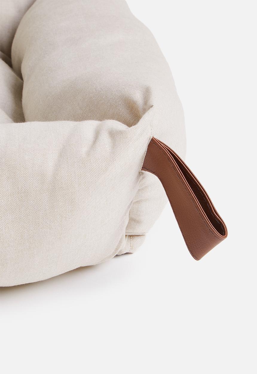 Sixth Floor - Kalua pet bed - natural