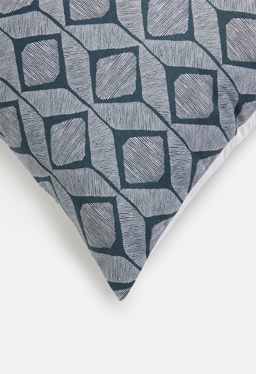 Grey Gardens - Nandi cushion cover - charcoal