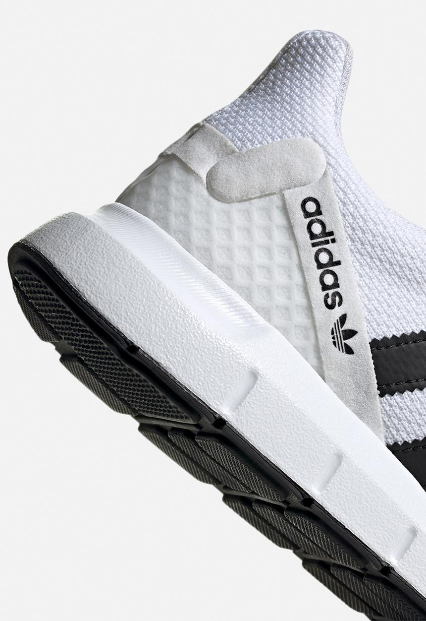 adidas Originals - Swift Run RF - ftwr white / core black