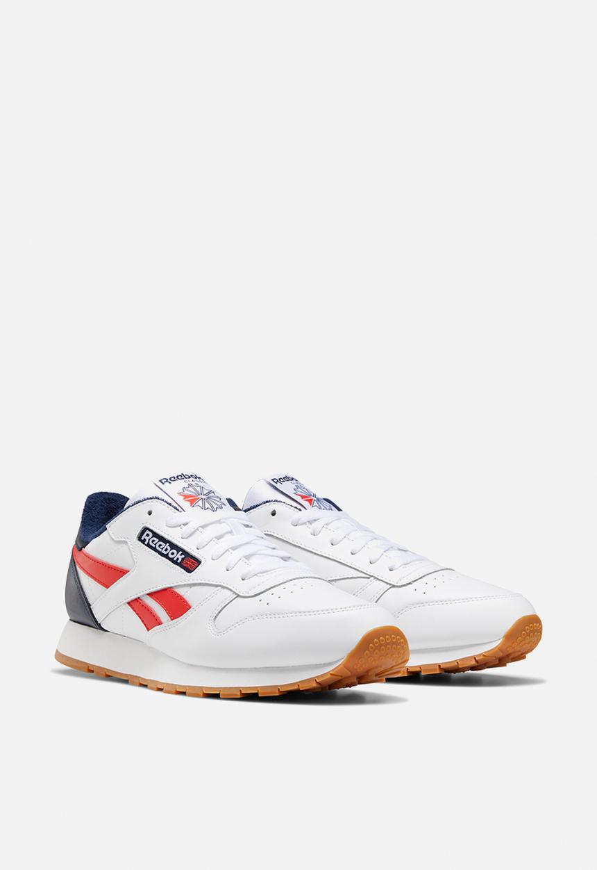 Reebok - Classic Leather - white / collegiate navy / radiant red
