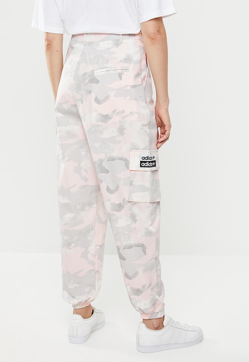 adidas Originals - Camo trackpants - pink