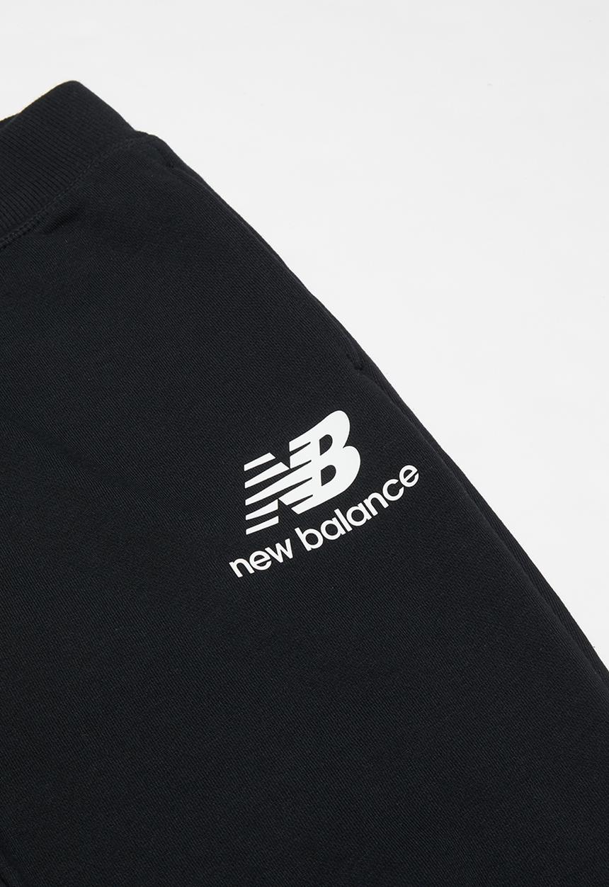 New Balance  - Knitted track pants - black